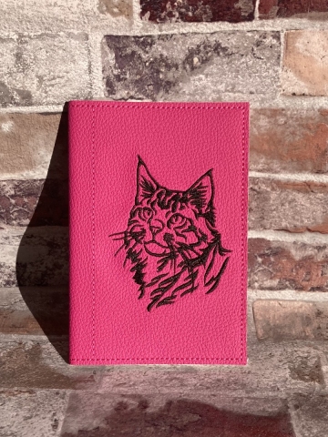 Maine Coon mačka